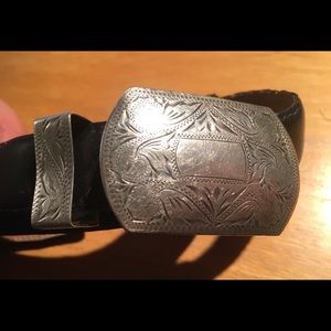Silver buckle / men’s belt size 34
